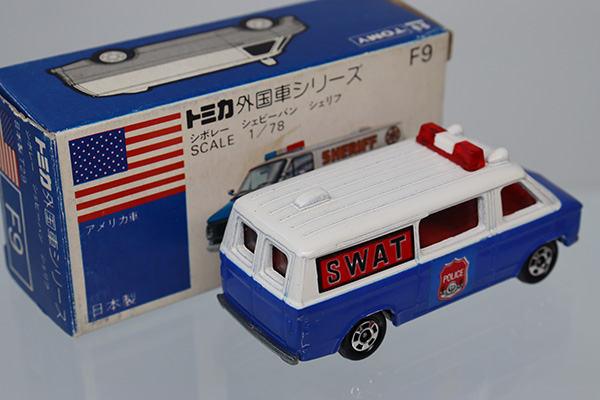 ミニカーショップ ケンボックス トミカ 青箱☆F9☆シボレー