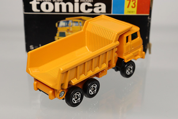 トミカ　黒箱 ミニカーショップ ケンボックス トミカ 黒箱☆82☆日産