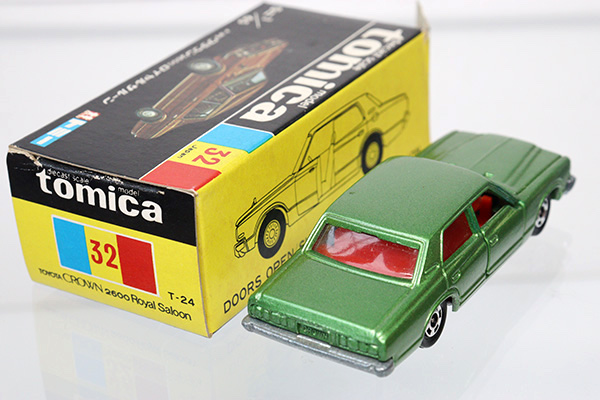 ミニカーショップ ケンボックス トミカ 黒箱☆32☆トヨタ