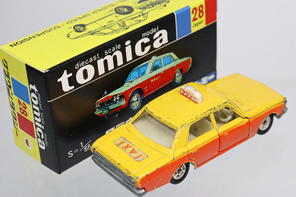 ミニカーショップ ケンボックス トミカ 黒箱☆28☆トヨタ