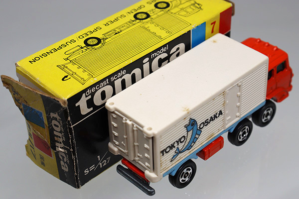 ミニカーショップ ケンボックス トミカ 黒箱☆7☆三菱ふそうパネルバン