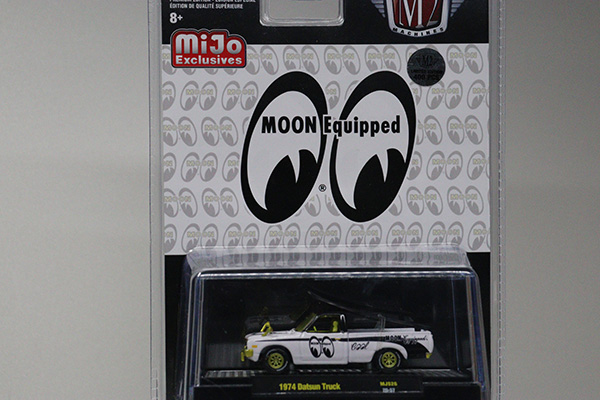 ミニカーショップ ケンボックス 1/64スケール☆31500☆ダットサン1974