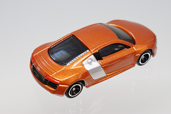 ミニカーショップ ケンボックス トミカギフトばらし アウディr8 世界のスーパーカーセット 白箱付 Takaratomyロゴminicar Shop Kenbox Tomica