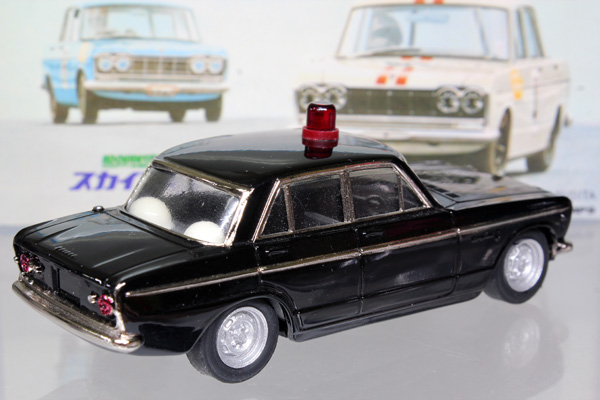 ミニカーショップ ケンボックス アンチモニー製 日産スカイラインS54B 