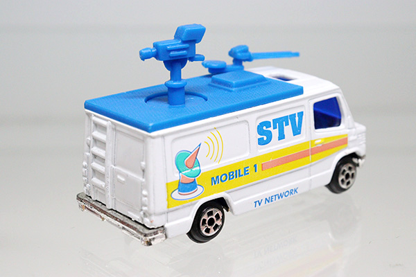 ミニカーショップ ケンボックス ダイヤペット テレビ中継車(コーン4本