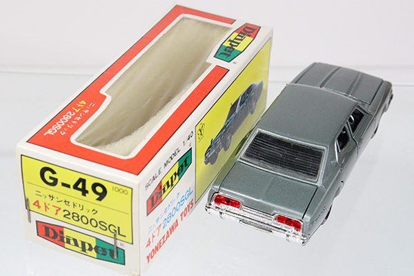 ヨネザワ　ダイヤペット　ニッサン　セドリック　4ドア　2800SGL ミニカーショップ ケンボックス ダイヤペット☆G-49☆日産