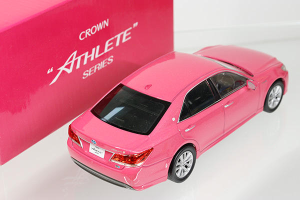 ミニカーショップ ケンボックス ディーラー特注 トヨタクラウンアスリート ピンク 非売品モデルminicar Shop Kenbox Tomica