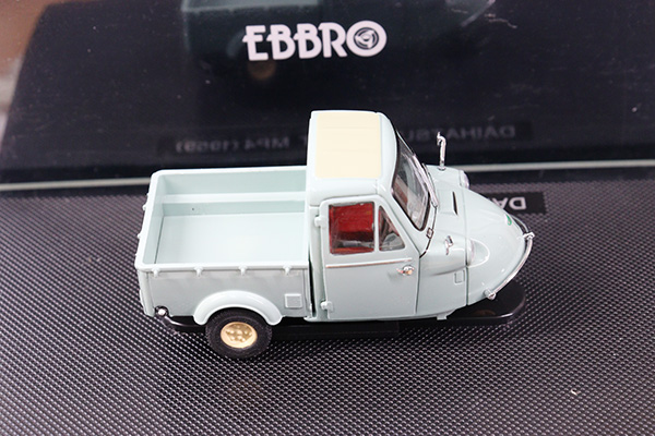 エブロ（EBBRO）