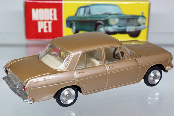 モデルペット