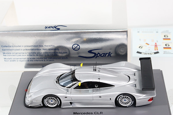 ミニカーショップ ケンボックス SPARK ☆S0996☆Mercedes CLR ※ケース