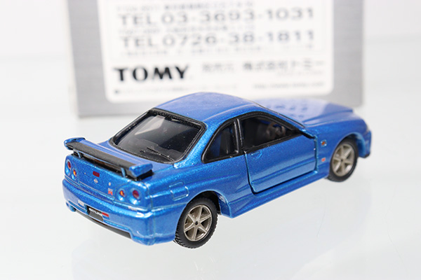 トミカ　リミテッド