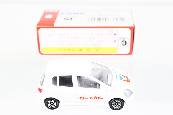 ミニカーショップ ケンボックス イトーヨーカドー特注トヨタヴィッツ