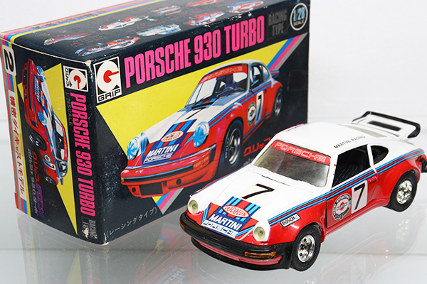 ポルシェ 930 ターボ 永大グリップ　ミニカー 永大グリップテクニカポルシェ930ターボラリー1/28 - メルカリ