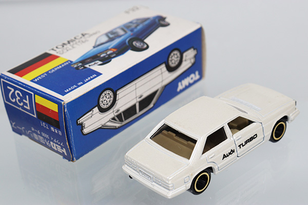 ミニカーショップ ケンボックス トミカ 青箱☆F32☆アウディ5000ターボ
