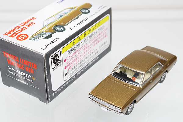  Tech - トミカリミテッドヴィンテージ ニッサン グロリア2000 カスタムDX TOMYTEC トミカリミテッドヴィンテージネオ LV-N233a 日産
