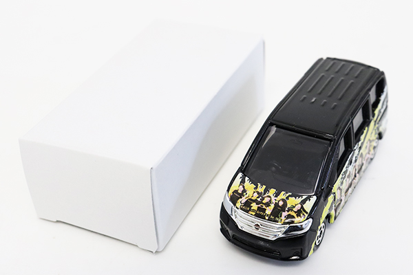 ミニカーショップ ケンボックス 箱なしトミカ☆99☆日産セレナ 愛媛