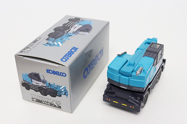 コベルコ クレーン車 トミカ トミカ No.73 コベルコ ラフテレーンクレーン パンサーX 250（箱