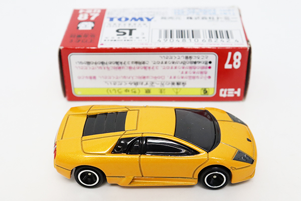 トミカ　赤箱