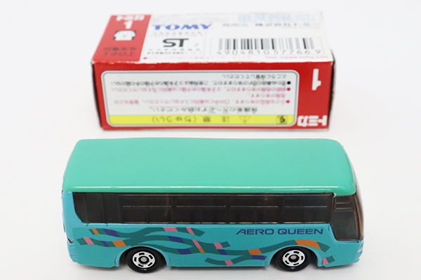 トミカ　赤箱