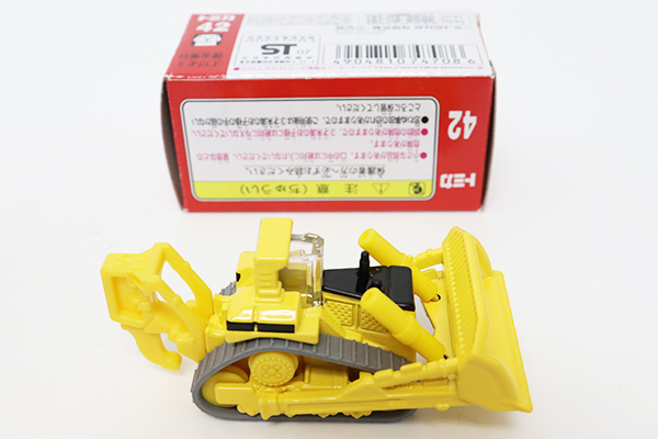 トミカ　ミニカー　42個 ミニカーショップ ケンボックス トミカ 赤箱☆42☆キャタピラー