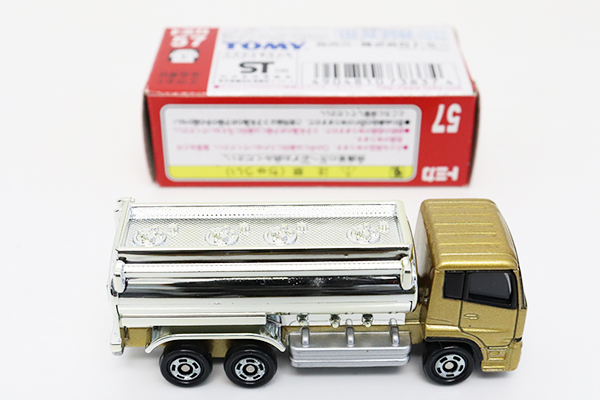 トミカ　赤箱
