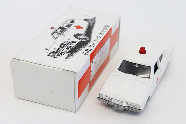 トミカ　ジール特注　日産 セドリック　赤十字車　日本製 ミニカーショップ ケンボックス トミカ特注（日本製）日産