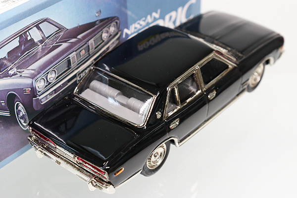 ミニカーショップ ケンボックス アンチモニー製日産セドリック 2600GX