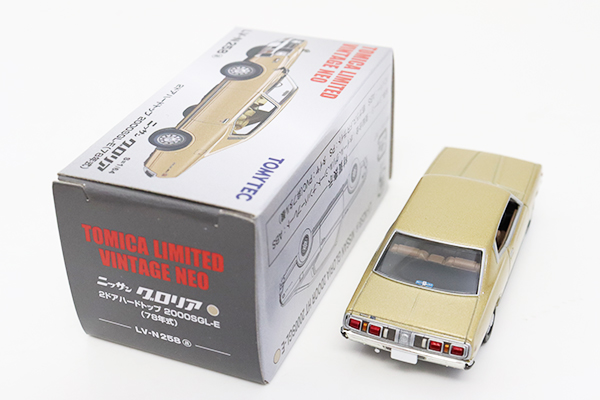 LV-N258a 日産グロリア 2ドアHT 2000SGL-E（ベージュ）78年式