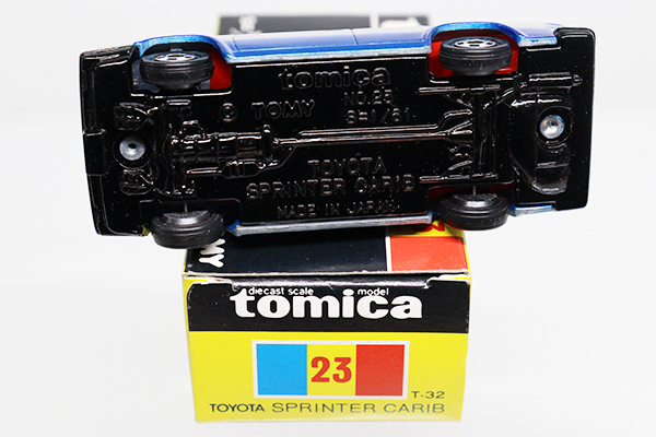 ミニカーショップ ケンボックス トミカ 黒箱☆23☆トヨタスプリンター