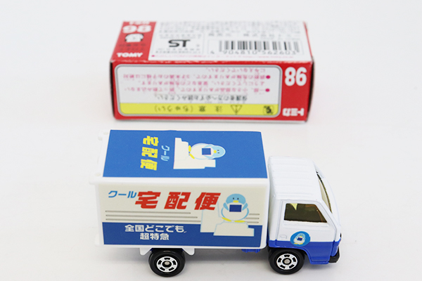 ミニカーショップ ケンボックス トミカ 赤箱☆98☆いすゞエルフパネル
