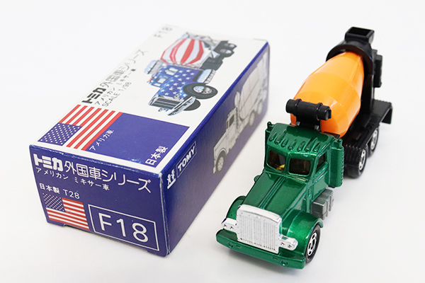 トミカ　青箱