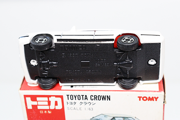 トミカ　赤箱　日本製　40　TOYOTA　救急車　クラウン　絶版　鬼クラ Yahoo!オークション - トミカ 40 赤箱 日本製 JAPAN TOYOTA