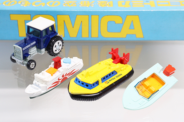 い*ご様 希少 トミカ陸海空のりものセット(一台欠品) ミニカーショップ ケンボックス トミカギフトセット陸・海・空