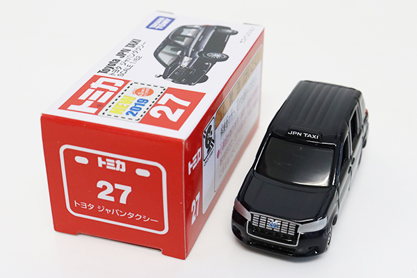 トミカ　赤箱