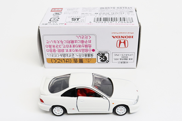 トミカプレミアム