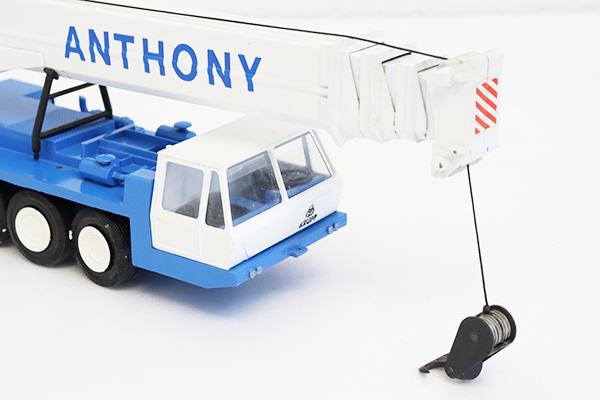 クレーンミニチュア ミニチュアクレーン]1/50パート2 タダノ、デマーグCC3800組立