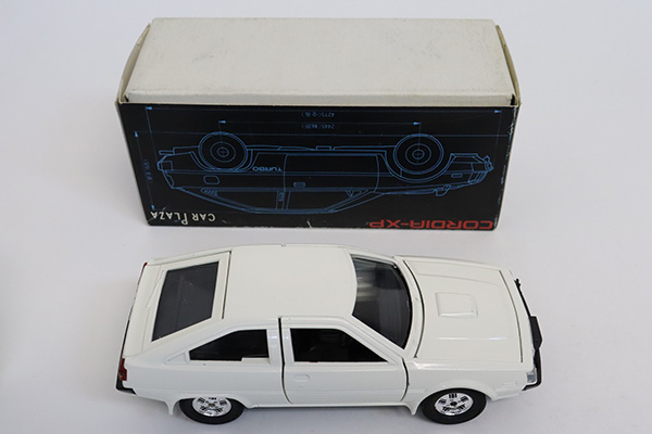 三菱　コルディア　1/28　ミニカー 三菱 コルディア ターボ 1/28 ミニカー 黒 - メルカリ