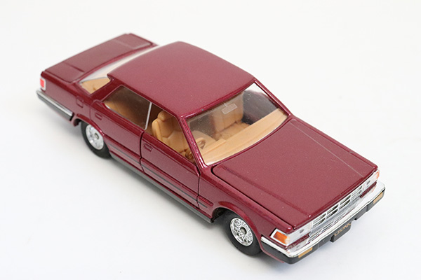 可堂玩具　カドー　ニッサン セドリック30D ミニカーショップ ケンボックス カドー☆NO.11☆日産セドリック 30D