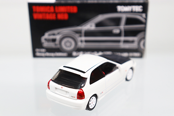ミニカーショップ ケンボックス トミカリミテッドヴィンテージネオ 