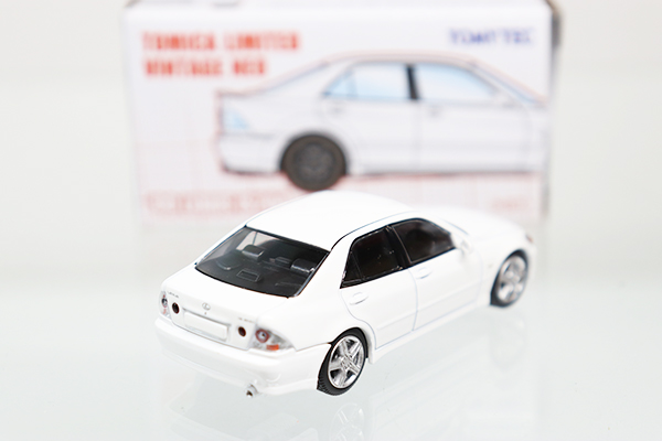 ミニカーショップ ケンボックス トミカリミテッドヴィンテージネオ 