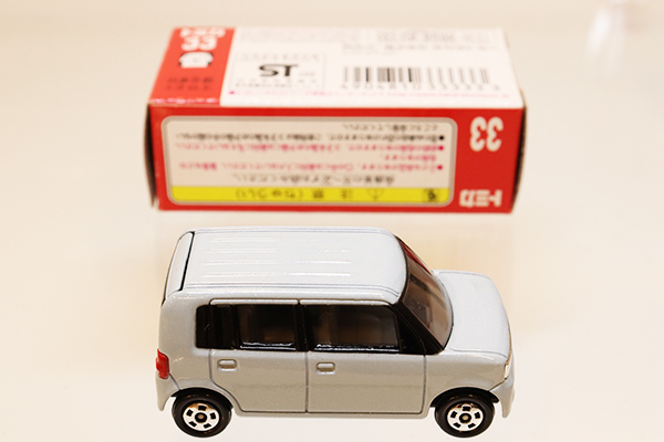 ミニカーショップ ケンボックス トミカ 赤箱☆33☆ダイハツ