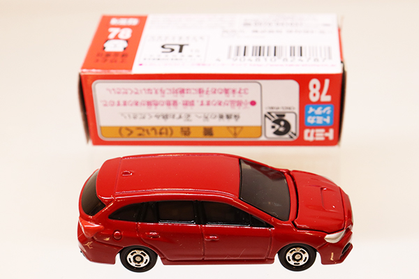 トミカ　赤箱