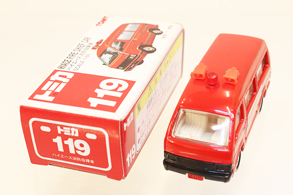 トミカ ハイエース消防指揮車 1/66 トミカ ハイエース消防指揮車 1/66