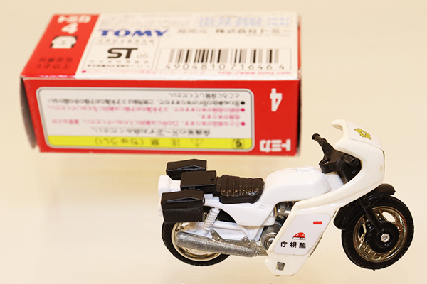 ミニカーショップ ケンボックス トミカ 赤箱☆4☆ホンダVFR 白バイ