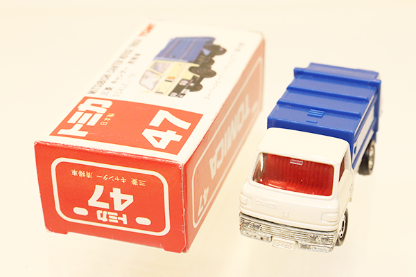 ミニカーショップ ケンボックス トミカ 赤箱(日本製)☆47☆三菱