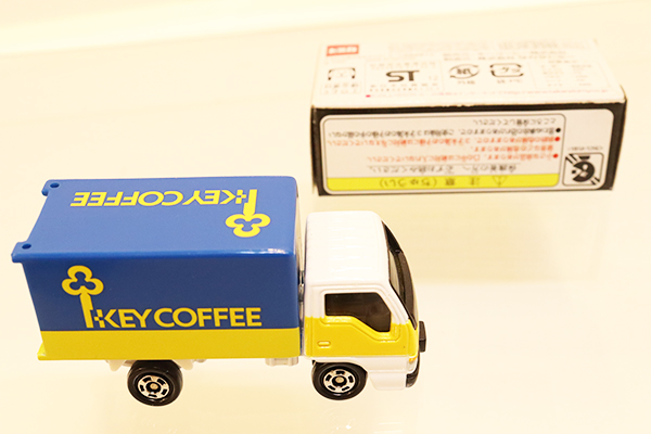 【送料無料】特注！未使用！ キーコーヒー ミニカー 「 トミカ 」 Amazon.co.jp: 【キーコーヒー特注】限定トミカ キーコーヒートラック