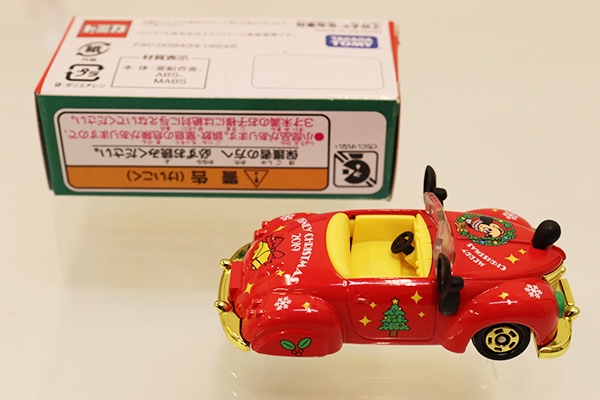 ミニカーショップ ケンボックス ディズニートミカミッキーのロードスター メリークリスマス19 箱テープ付着 買取品 現状渡しminicar Shop Kenbox Tomica