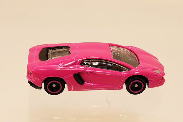 トミカ ランボルギーニ アヴェンタドール クーペ ジャパンリミテッドエディション 61+2Tom7JJL._AC_SY200_QL15_.jpg