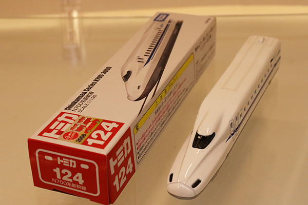 ロングトミカ