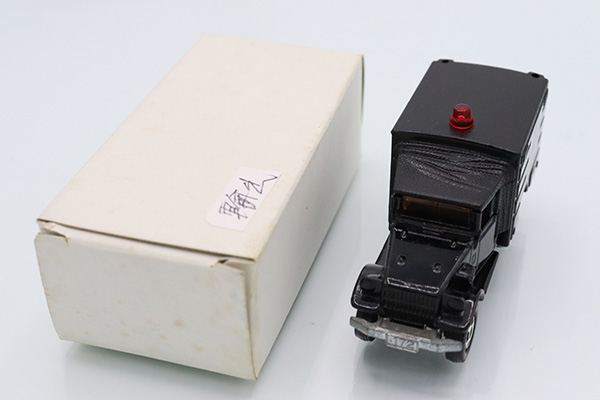 トミカ　黒箱　セット ミニカーショップ ケンボックス トミカ 黒箱☆17-4-6☆日産